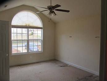 4th image of 121 Blue Sky Cir