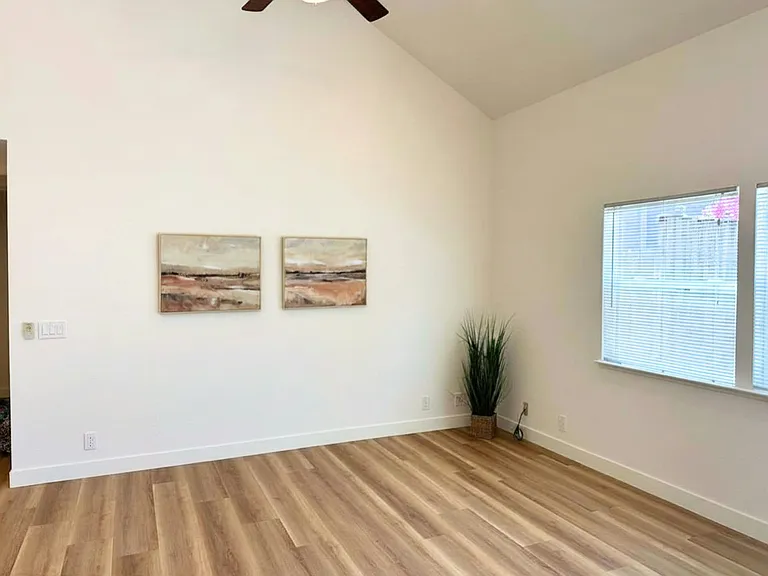1661 La Paloma Ct — Photo 9