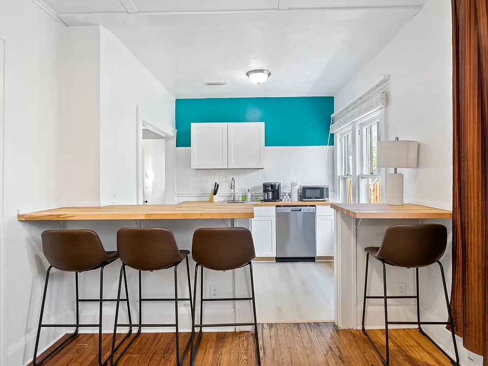 622 7th Ave N #622