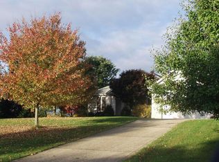 187 Brandon Dr, Pataskala, OH 43062