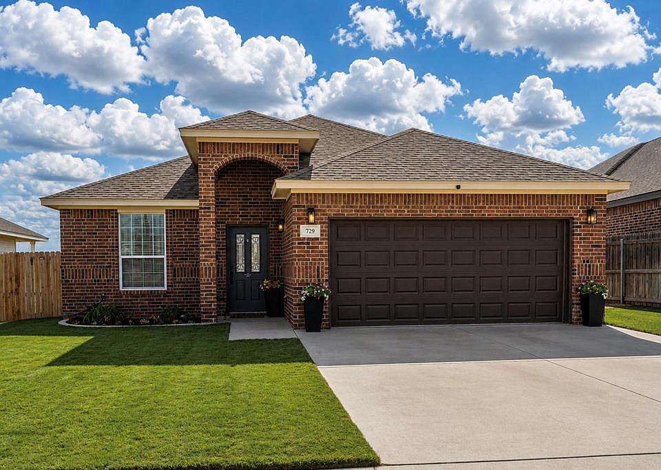 1st image of 729 Shepherd Cir