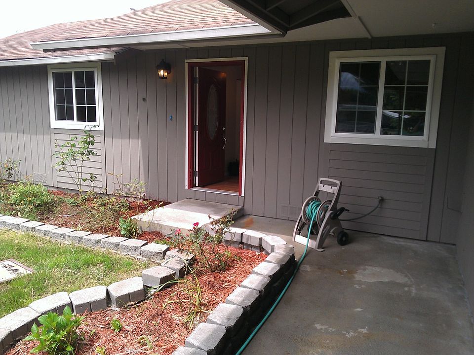 1st image of 5401 107th Pl NE