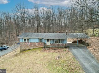 3007 Merle Ct, New Windsor, MD 21776