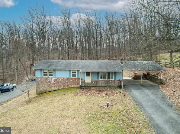 3007 Merle Ct, New Windsor, MD 21776