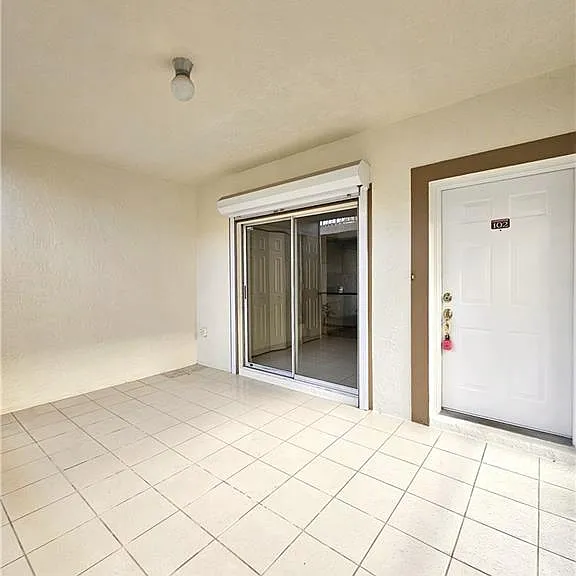 6025 Chardonnay Ln #102 — Photo 3