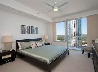 801 W 5th St APT 202, Austin, TX 78703