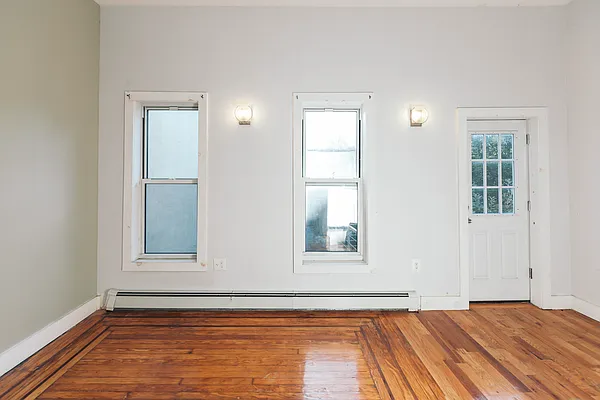 Rented by Nooklyn NYC LLC | media 6