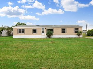 318 Thornhill Estates Ct, Winter Haven, FL 33880
