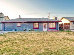 2404 Dover St, Richland, WA 99352