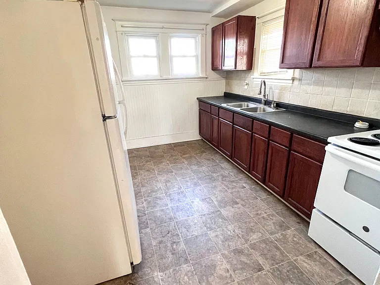 1007 Mahlon St — Photo 4