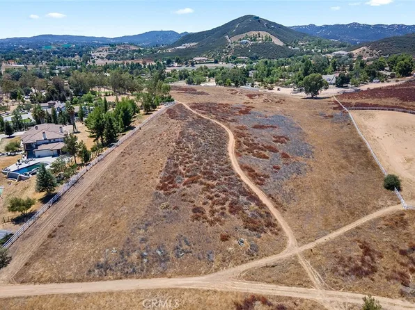 19049 Vista De Cielo #B, Murrieta, CA 92562