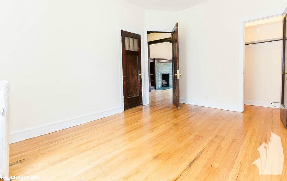 1st image of 2418 N Sawyer Ave #1713