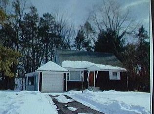 12 Alvina Blvd, Albany, NY 12203