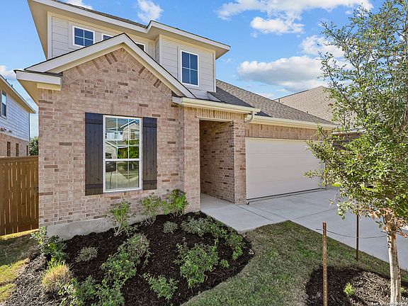 3rd image of 12554 Carrick Dr