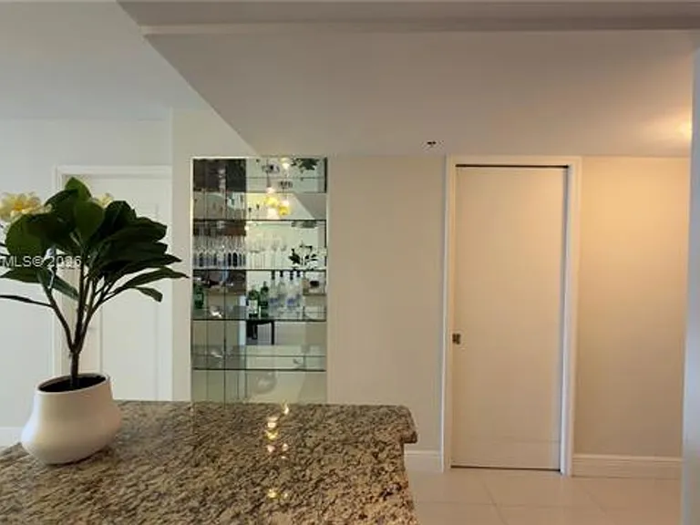 1717 N Bayshore Dr #A-2638 — Photo 20