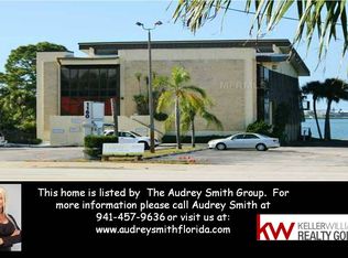 1160 S McCall Rd, Englewood, FL 34223