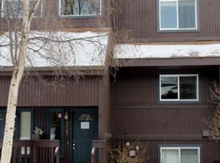 6423 Village Pkwy, Anchorage, AK 99504