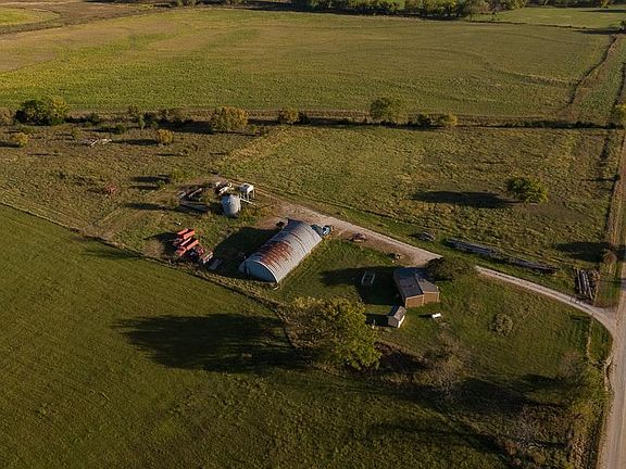 3rd image of 4278 County Road 1100