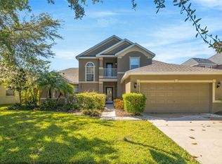 16323 Bridgewalk Dr, Lithia, FL 33547