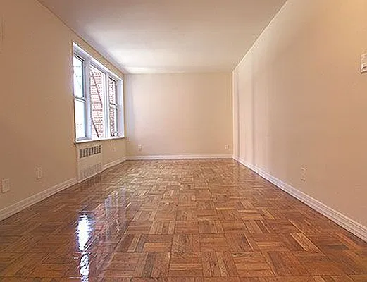 Rented by SW Queens Mezzanine | media 1