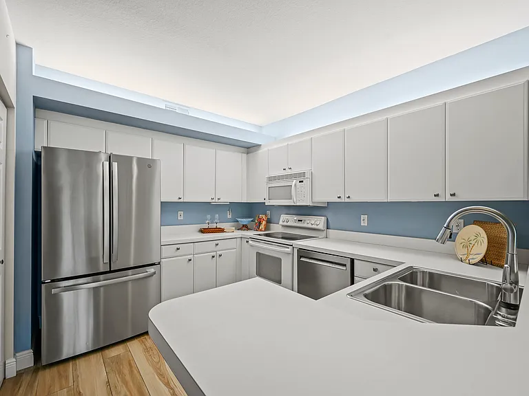 10911 Santa Margherita Rd #102 — Photo 10