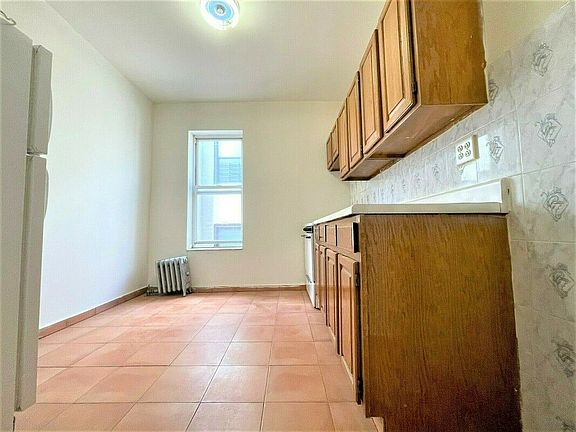 5th image of 25-74 37th St #17A