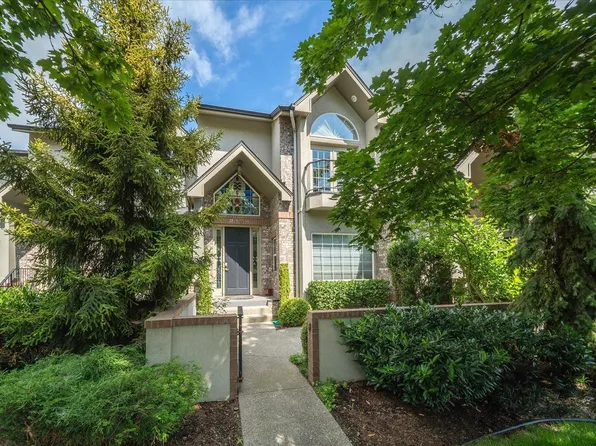 2104 W Riverside Ave, Spokane, WA 99201