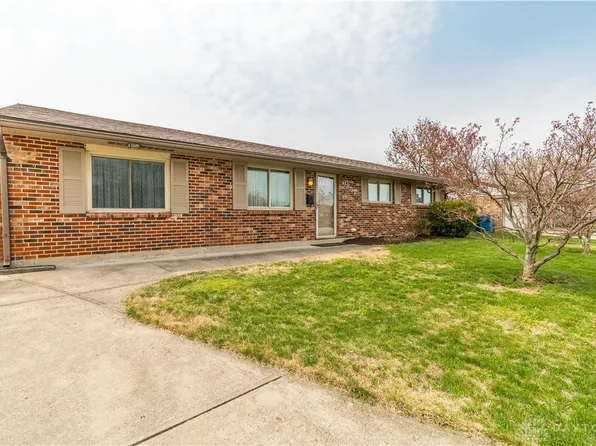 6857 Laurelview Dr, Dayton, OH 45424