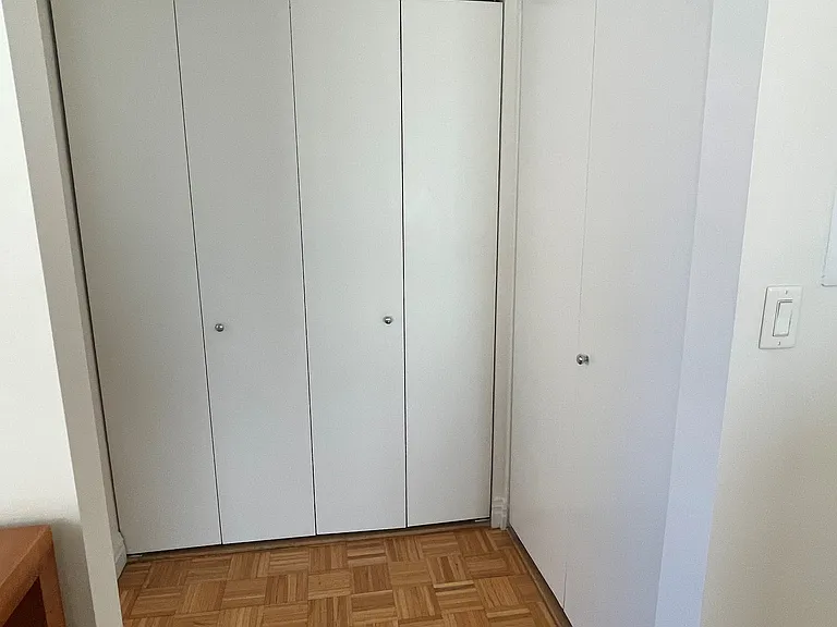 1500 Lexington Ave #12A — Photo 8