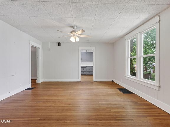 2nd image of 1510 Byers Ave