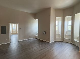 320-322 E High St #C1, Pottstown, PA 19464