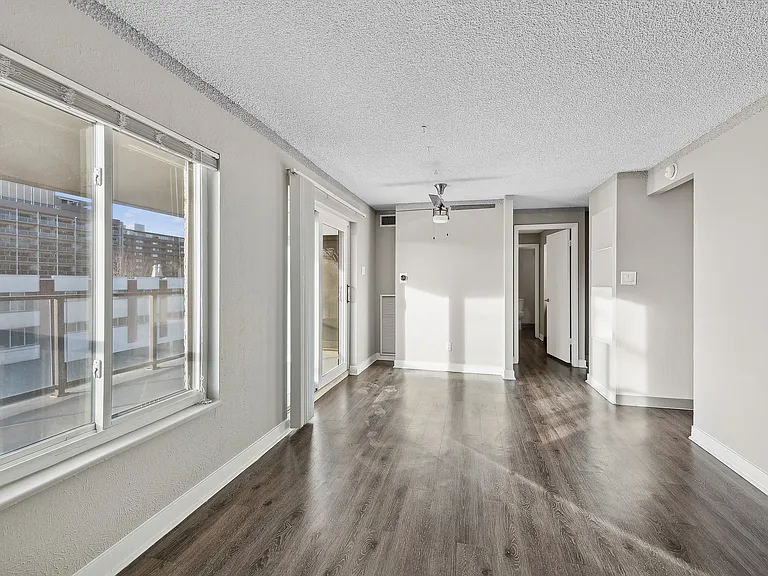 Arrive 800 Penn — Photo 25