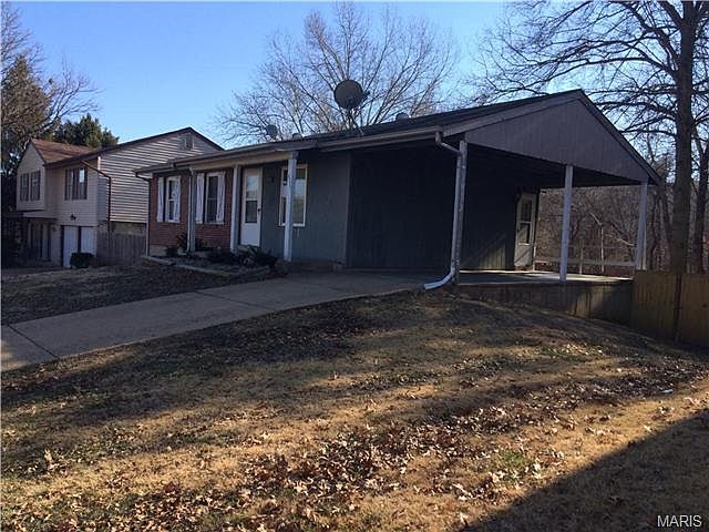 2nd image of 4073 Country Club Dr