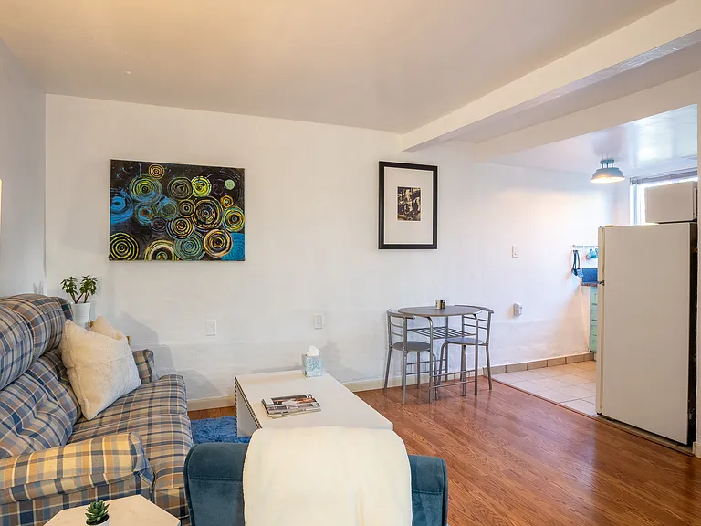 1325 Sacramento St #1 — Photo 10