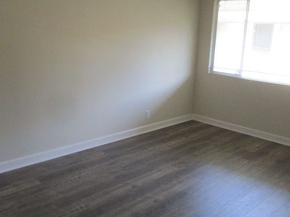 3rd image of 4501 N Bellflower Blvd APT 9