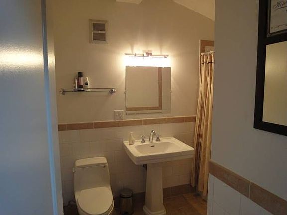 5th image of 300 Communipaw Ave APT 303
