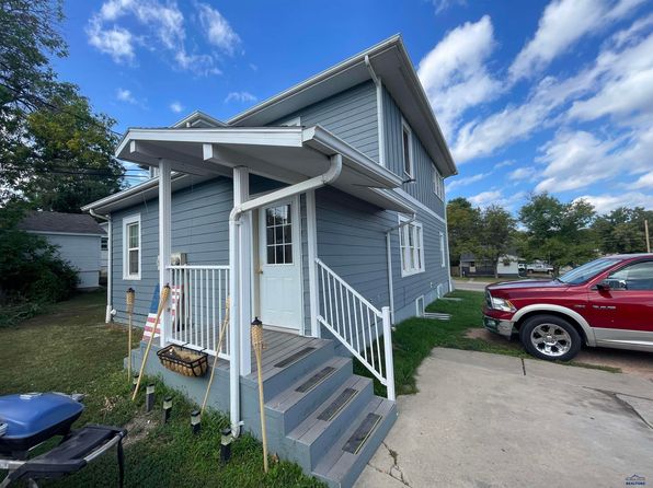 rapid-city-south-dakota-2055531309 picture