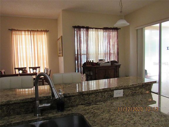 5th image of 506 Bloomingdale Dr