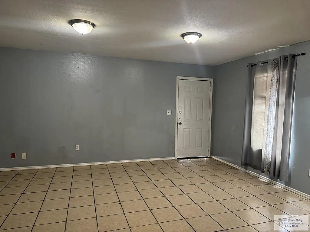 5 bed, 2.0 bath, 1508 sqft, $1,450 — Photo 4