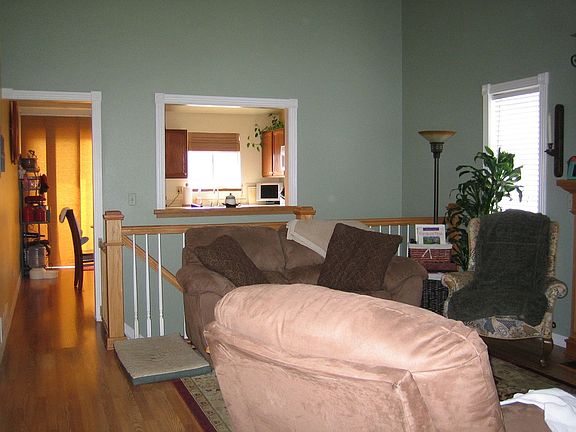 living room to kitchen