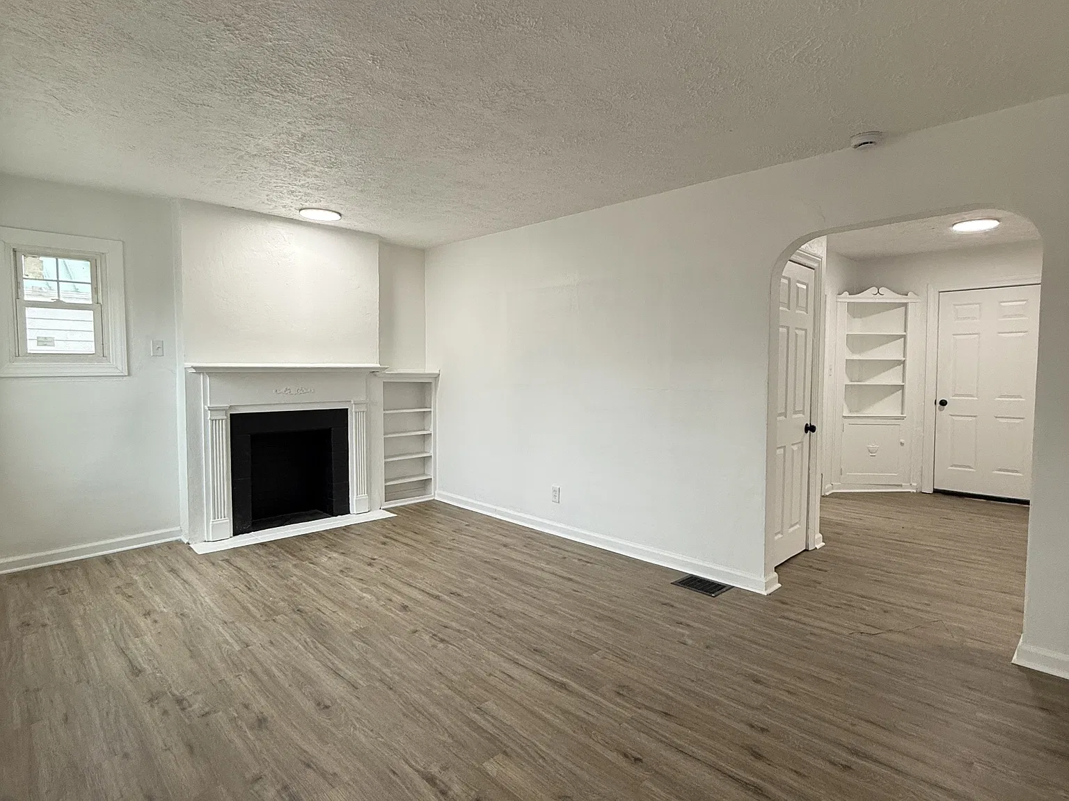 3520 Cleveland Avenue - 1 — Photo 2