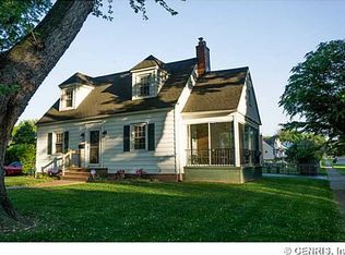 667 Lake Shore Blvd, Rochester, NY 14617