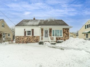 2916 Garfield Ave, Bay City, MI 48708