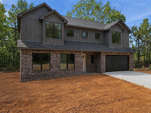 2nd image of 1 McDole Ln