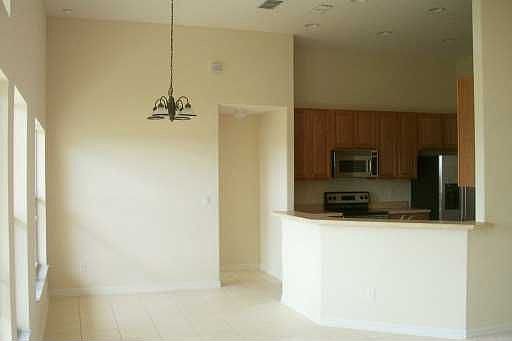 3rd image of 12914 Owasso Ln