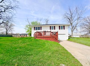 2617 Cardinal St, Mexico, MO 65265