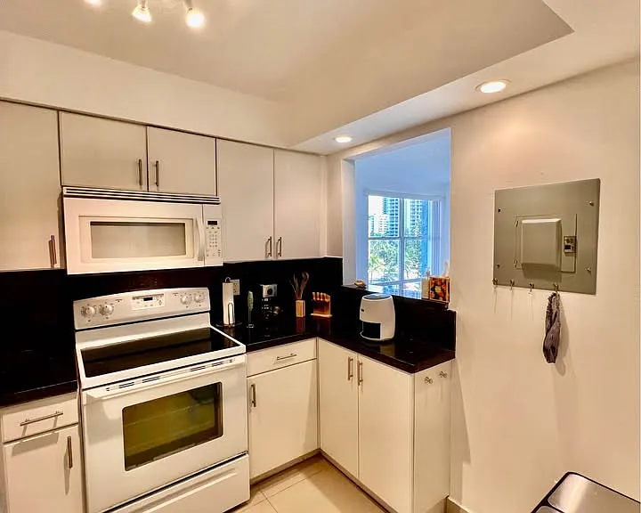17574 Atlantic Blvd #4-416 — Photo 8