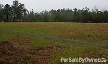 Detached 3 bay garage with boat storage