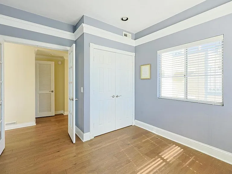733 H Ave — Photo 33