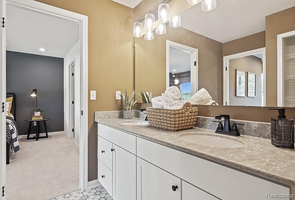 24485 Sheffield Forest Dr, photo 30